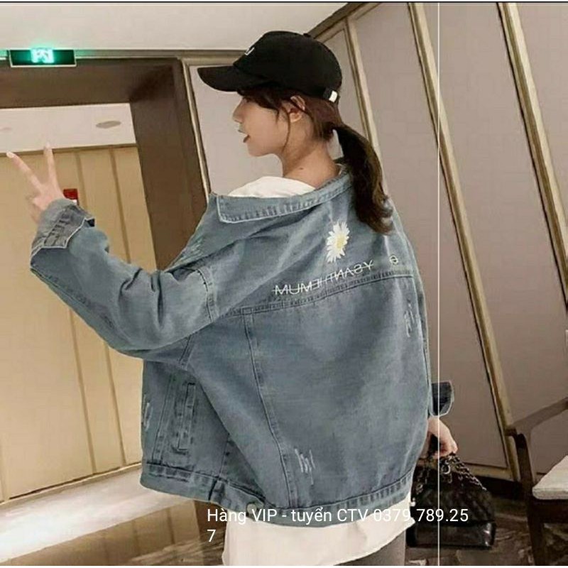 ☽♣Áo khoác jean nữ bông cúc form rộng - chất croptop 58Kg hàng shop