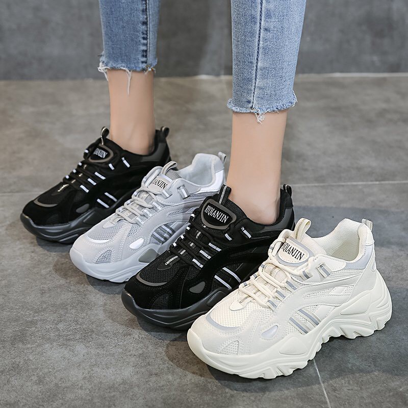 [Mã FAGREEN245 giảm 10% tối đa 30k đơn từ 99k] Giày nữ thể thao Sport độn đế vạch phản quang | BigBuy360 - bigbuy360.vn