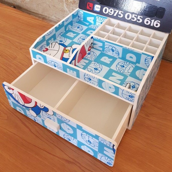 Kệ đựng mỹ phẩm 25cm doremon