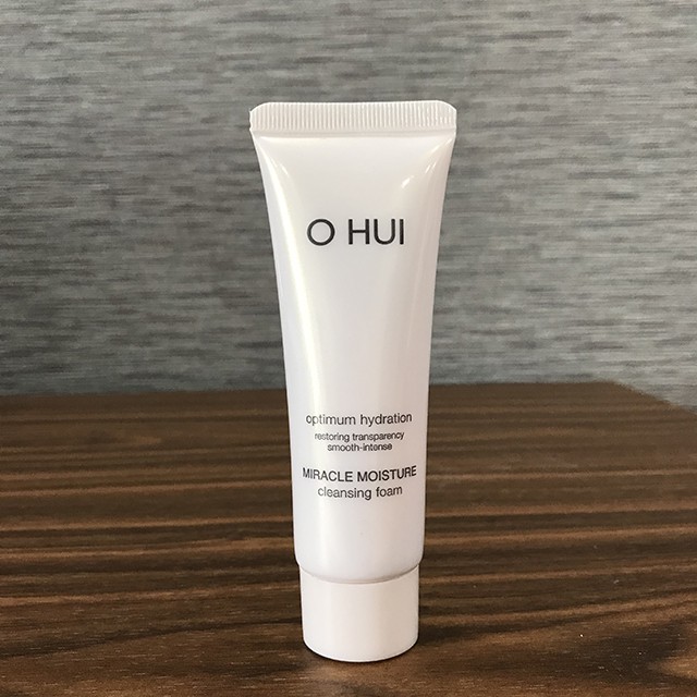 Sữa rửa mặt Ohui hồng 40ml - Sữa rửa mặt Ohui dưỡng ẩm 40ml