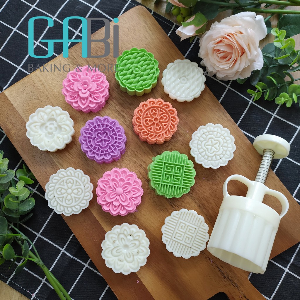 Khuôn nhấn trung thu lò xo 6 mặt hoa 75g B02