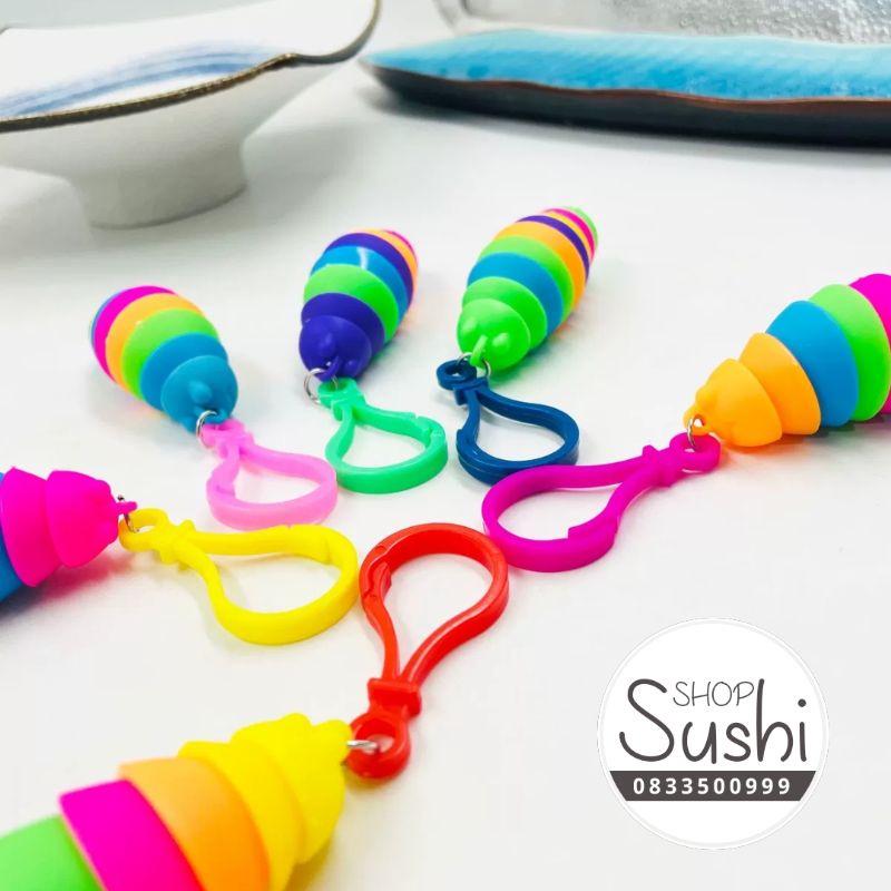 Móc chìa khóa hình con sâu nhiều màu