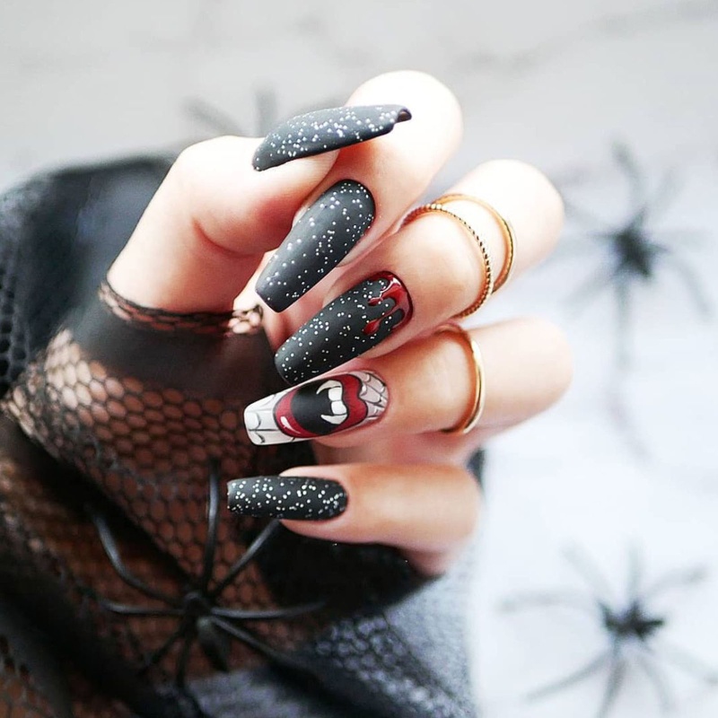 Set 24 Móng Tay Giả Hóa Trang Halloween