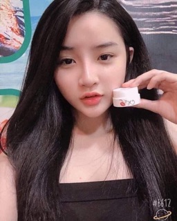 Ủ MÔI GONG JU LIP SCRUB