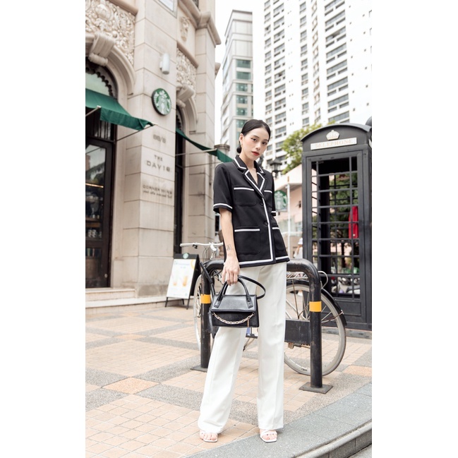 Áo blazer nữ Doris Maiimer đen ngắn tay