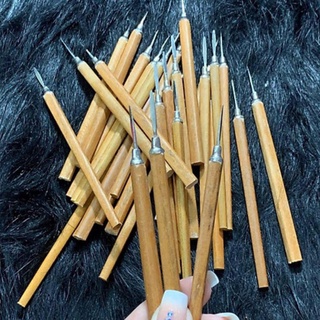 Cây lấy khóe móng cán gỗ