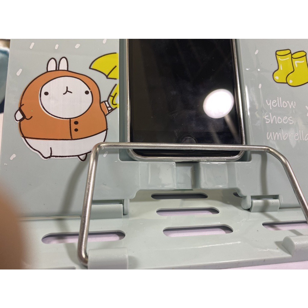 Giá đỡ đa năng Hokori Việt Nhật có thể gấp gọn dùng để kẹp sách hay đỡ điện thoai tiện dụng