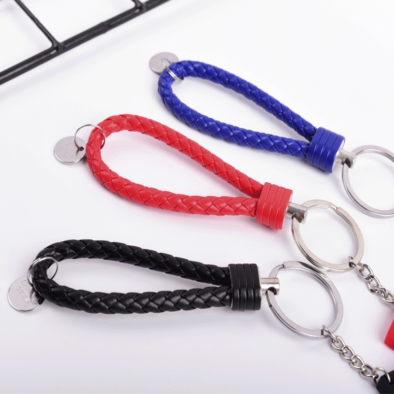 Móc khóa hình Captain America bằng da PU độc đáo