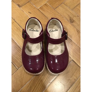 Giày Clarks bé gái!