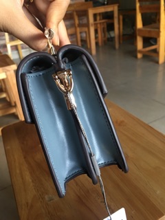 TÚI CHARLES & KEITH CHUẨN AUTH (xanh)