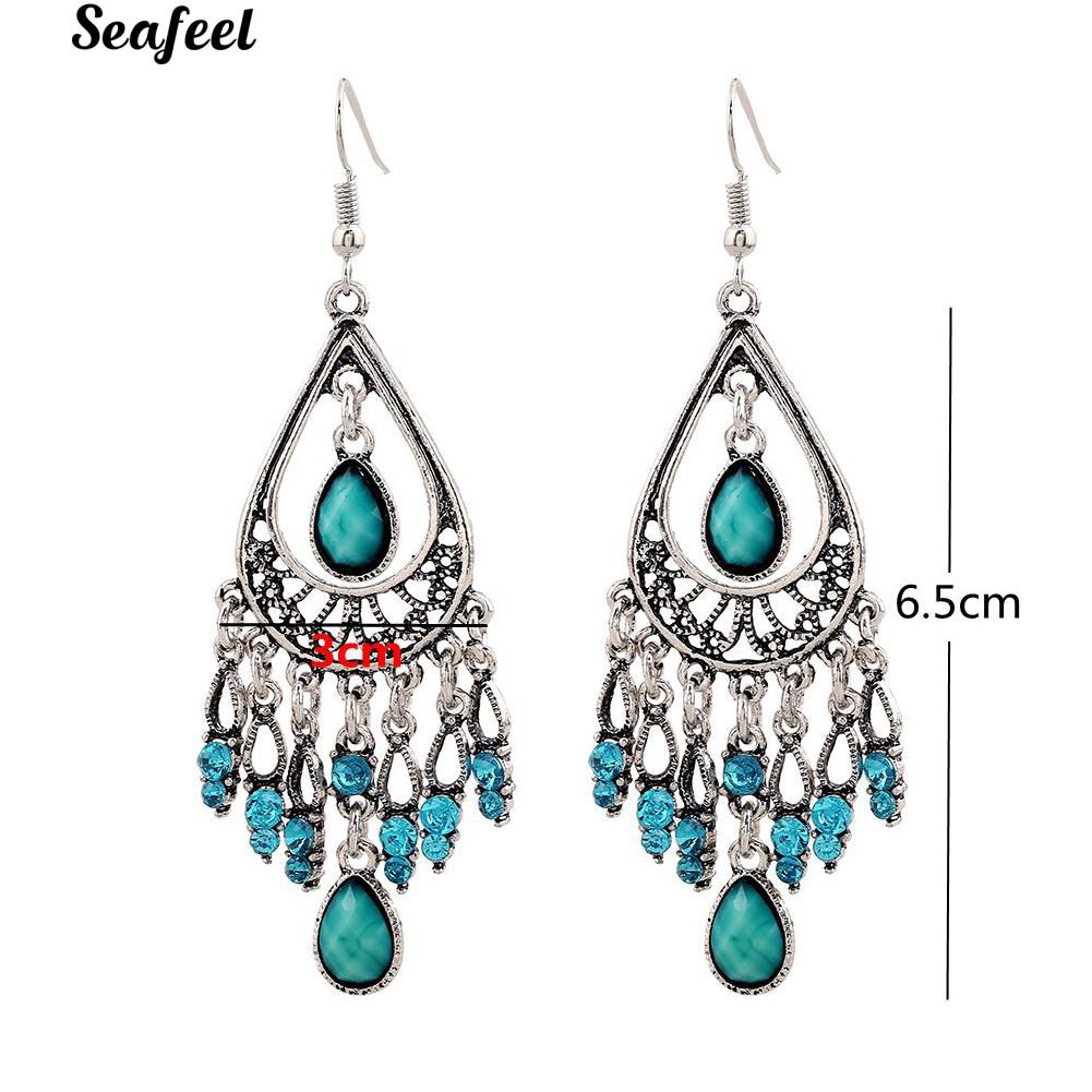 Khuyên tai nữ trang dáng dài tạo hình độc đáo