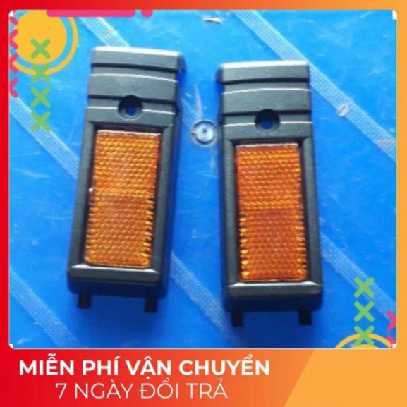 Ốp phản quang dè trước dream thái