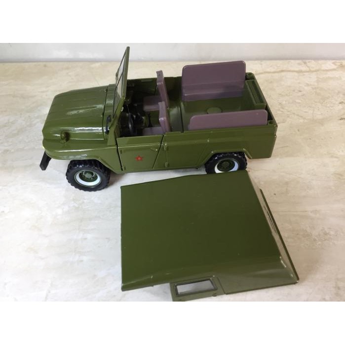 ​Đồ chơi mô hình quân sự xe JEEP BK - tỷ lệ 1:28