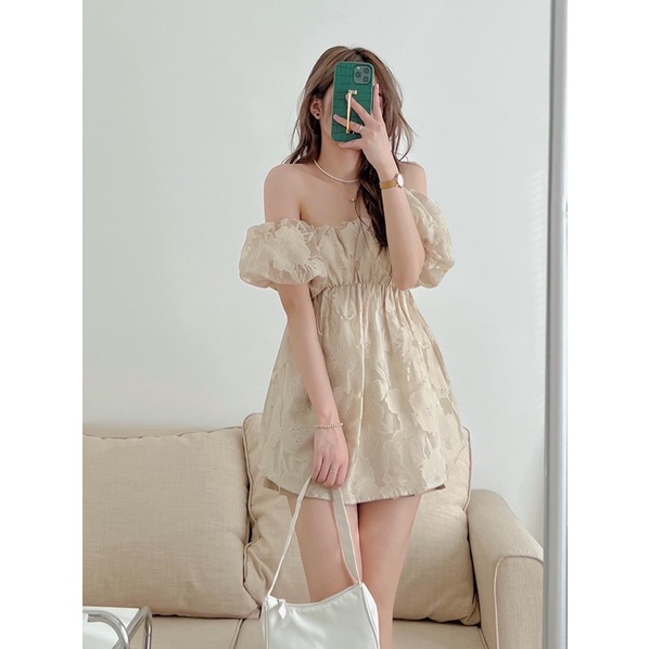 Áo trễ vai hoa nổi voan (trắng, be)