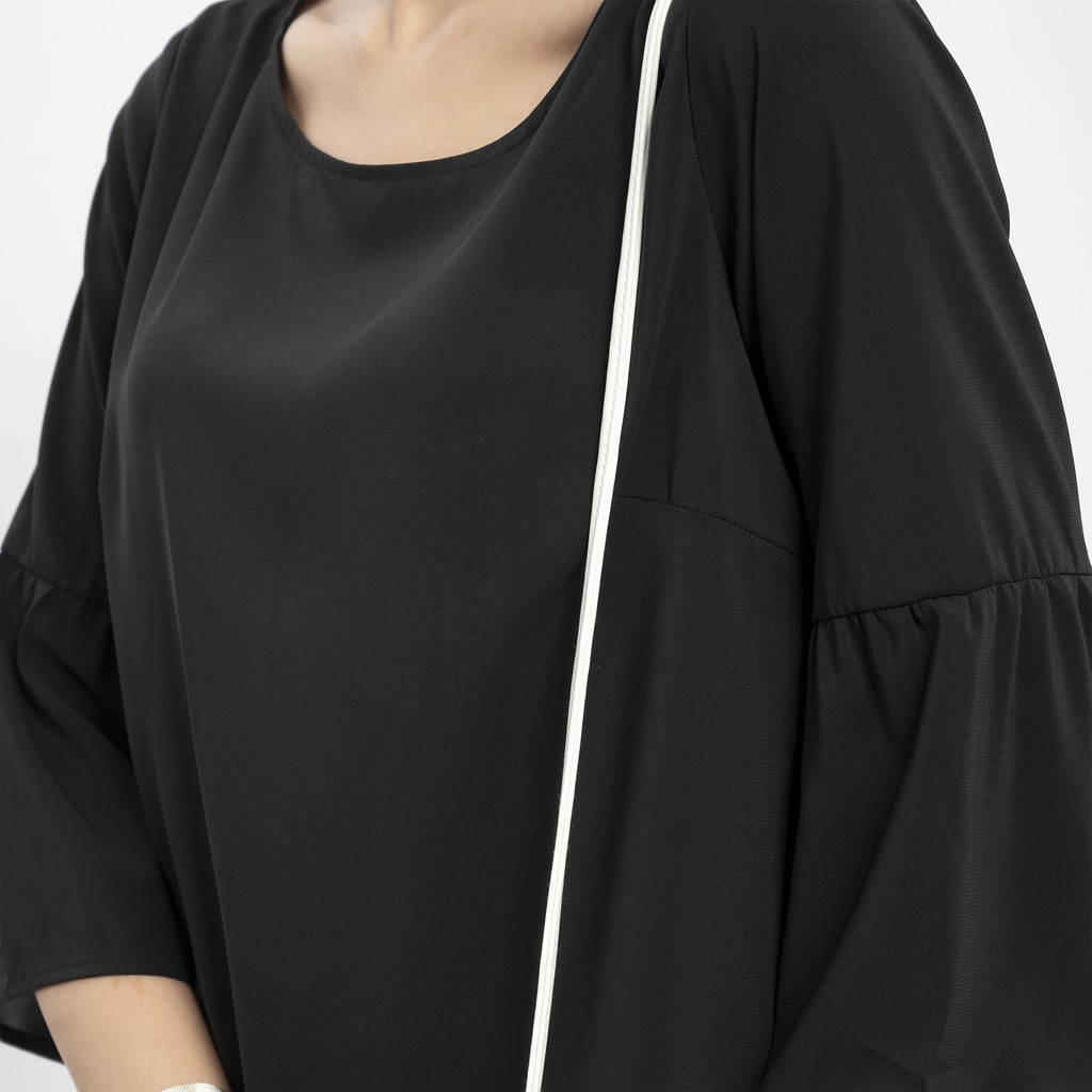 Áo ctoptop cổ tròn tay lỡ thời trang LYNEE