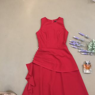 Đầm Topshop đỏ nhún eo