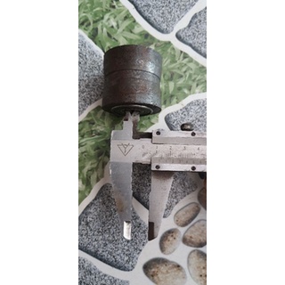 con lăn máy duỗi 6,8(bằng sắt) tiện cnc