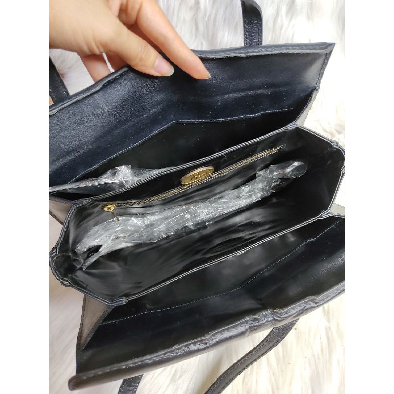 Túi xách tay da thật