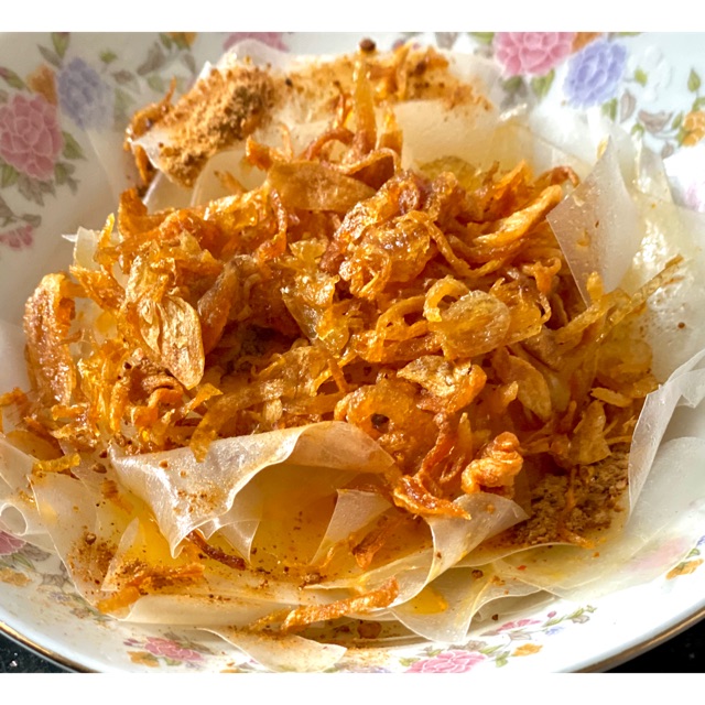 Bánh tráng dẻo sate hành phi