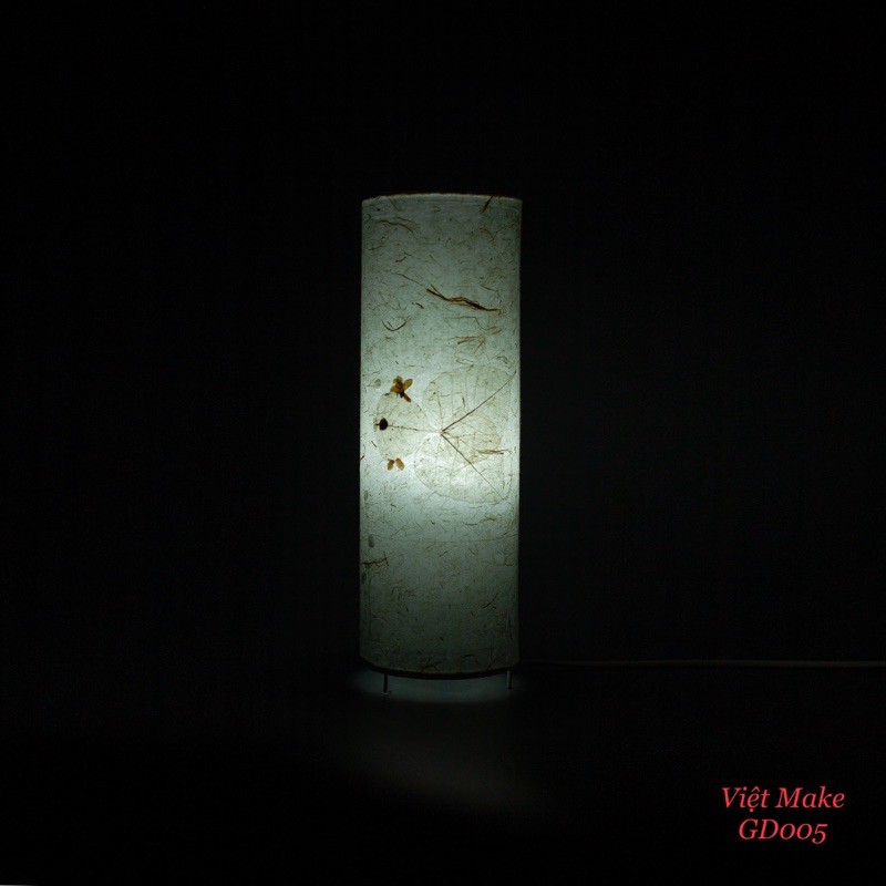 Đèn bàn cao cấp chính hãng hiệu ứng cá vàng khi sáng đèn sang trọng thiết kế Việt Make tặng kèm bóng led Rạng Đông