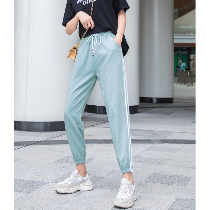 Quần jogger 2 sọc màu xanh độc lạ siêu hot