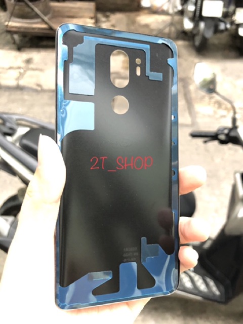 KÍNH LƯNG LG G7 ZIN CHUẨN KÈM RON DÁN (ĐỪNG SO SÁNH KÍNH ZIN BÊN EM VỚI KÍNH PHA MICA CHẤT LƯỢNG THẤP)