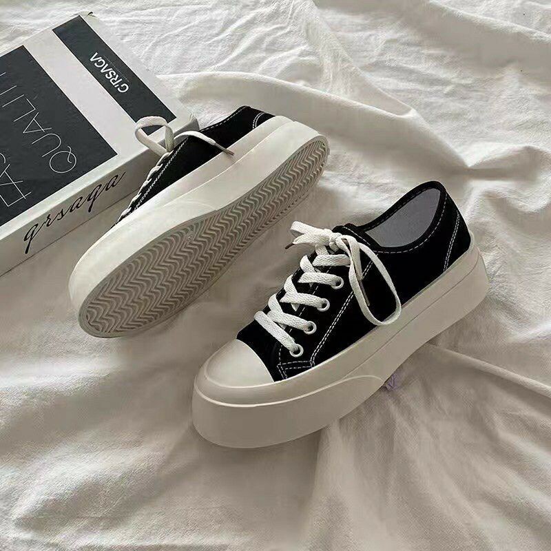 Giày thể thao nữ CVS 2 màu đen trắng đế bánh mì