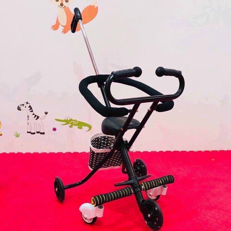 Xe đẩy gấp gọn cho bé