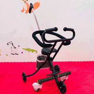 Xe đẩy gấp gọn cho bé