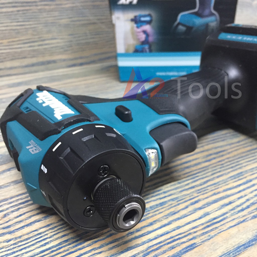 Thân máy khoan và vặn vít 18V không chổi than Makita DDF083Z (không kèm pin và sạc)