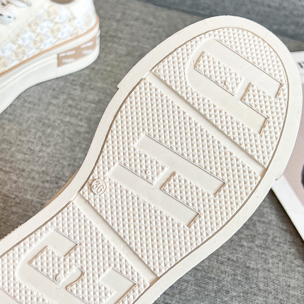 Giày thể thao sneaker nữ chất liệu vải cao cấp đế cao 3cm chống trơn trượt siêu nhẹ size 35-40