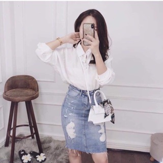 Sơ mi trắng thụng