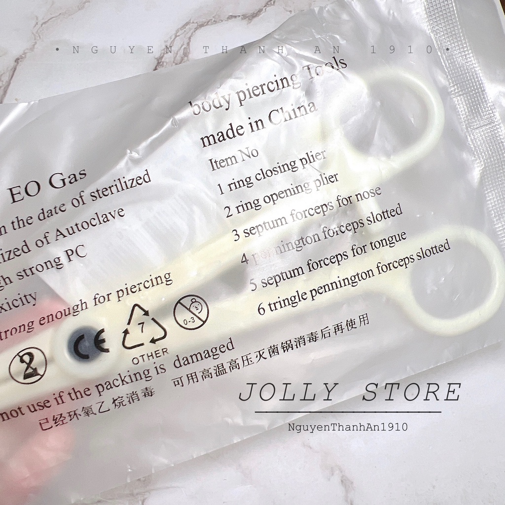 Kẹp dụng cụ hỗ trợ xỏ khuyên bằng nhựa JOLLY dạng đầu tròn hở có thể xỏ môi mũi rốn,...