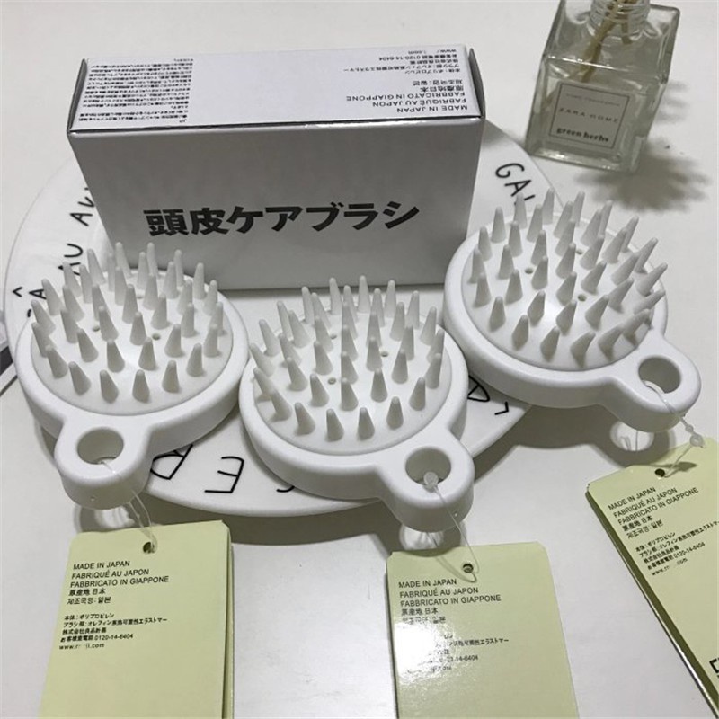 Lược gội đầu Silicone Nhật Bản - Massage Da Đầu