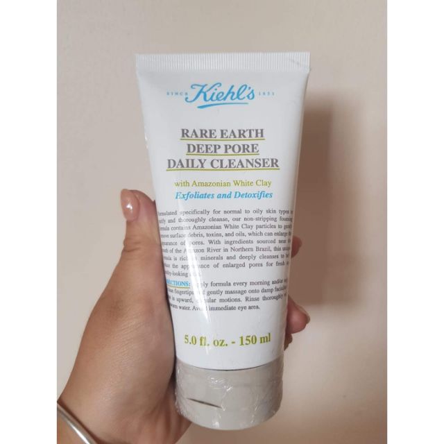Sửa rửa mặt đất sét Kiehl’s