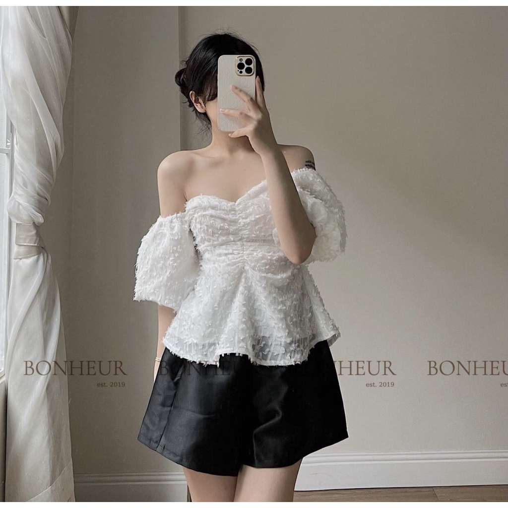 Áo Voan Trễ Vai Lông Vũ Nhún Ngực, Áo Trễ Vai Tiểu Thư Phong Cách March.Clothes