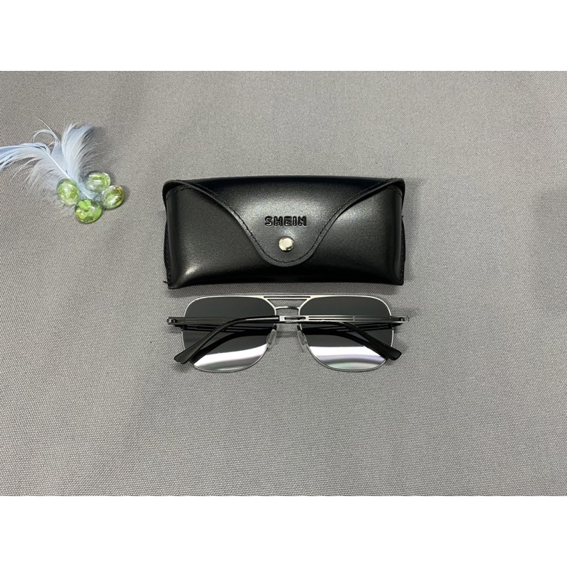 Kính Shein full box hàng chuẩn auth, có mail mua hàng chính hãng