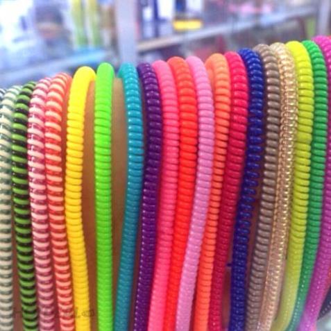 Dây cuốn chống đứt chống rối cho tai nghe và cáp sạc loại 2 màu giao màu ngẫu nhiên hoặc ib cho shop