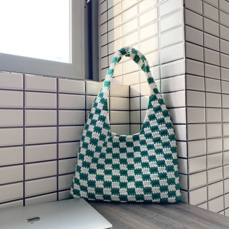 CHECKERED TOTEBAG. TÚI LEN MÓC SIZE L