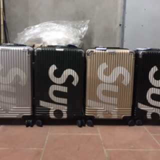 Superme bọc sắt