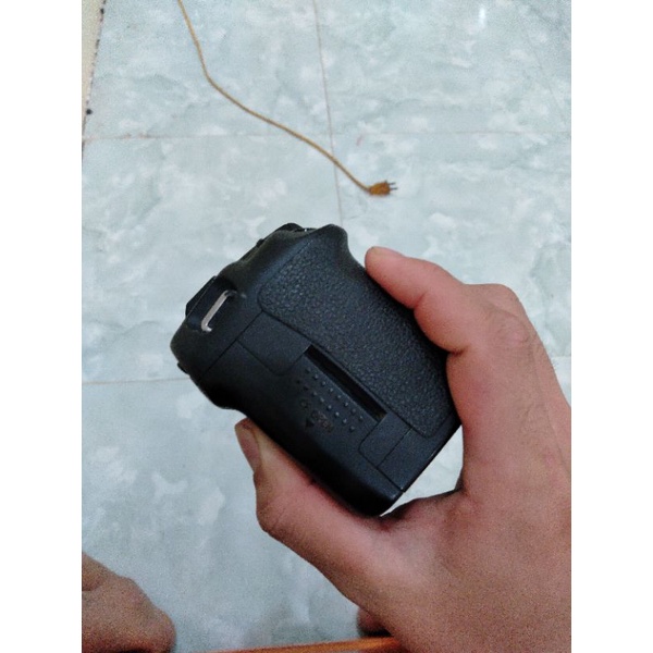 máy ảnh canon 50d full phụ kiện lens 18-55 usm