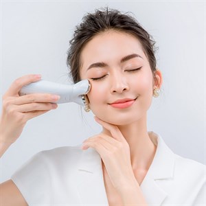 Máy nâng cơ mặt cầm tay Lifetrons EP 400 massage giảm nếp nhăn dưỡng trắng da mát xa trị liệu thâm quầng mắt matxa