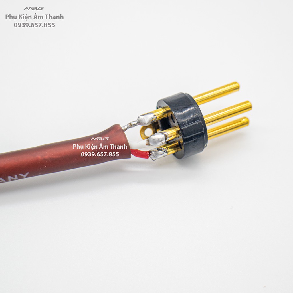 Dây Canon XLR dài 10met, dùng kết nối tín hiệu mixer DMX với đèn, hoặc kết nối tín hiệu âm thanh.