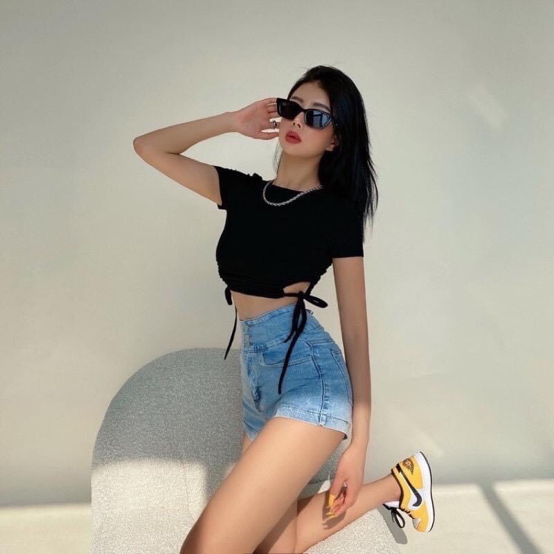 Áo thun tay ngắn khoét eo croptop cá tính vải siêu đẹp