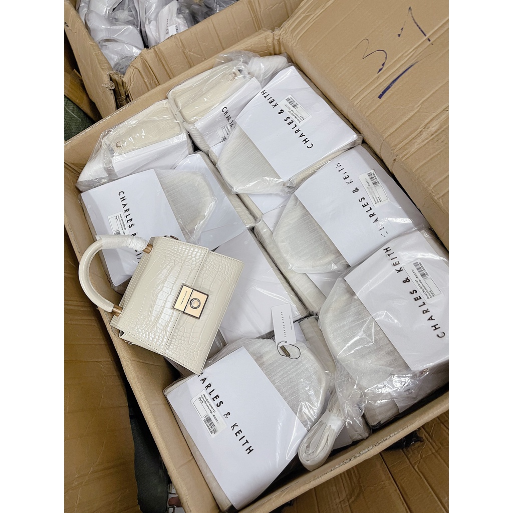 1127# CNK Quai Cúc Tròn Xuất Dư