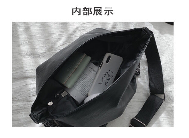 Túi đeo chéo dây rút thời trang nữ tính