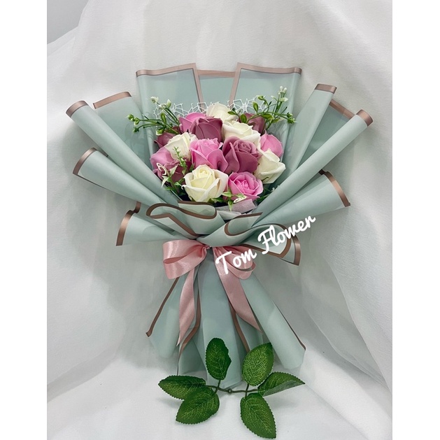 Bó hoa sáp 15 bông siêu to (Hình shop tự chụp)
