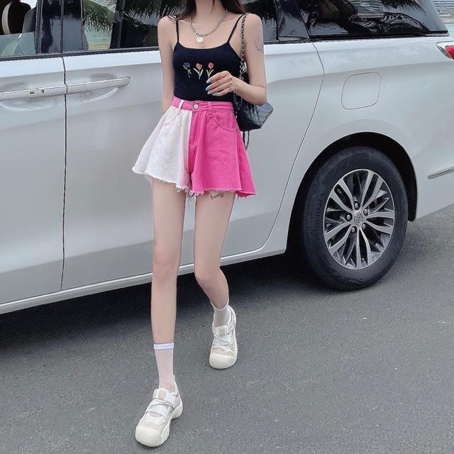 Quần shorts 2 màu hồng trắng dáng xuông phong cách sexy cho nữ QJ03