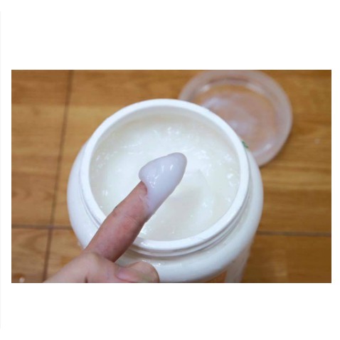 Mặt nạ ủ tóc (Dầu hấp) Fanola Nutricare Restructuring Mask mùi kẹo sữa siêu mềm mượt, phục hồi tóc khô hư tổn Ý 1500ml | BigBuy360 - bigbuy360.vn