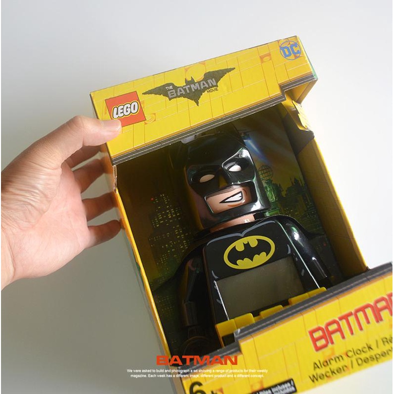Đồng hồ báo thức điện tử hình Lego Batman độc đáo cho bé